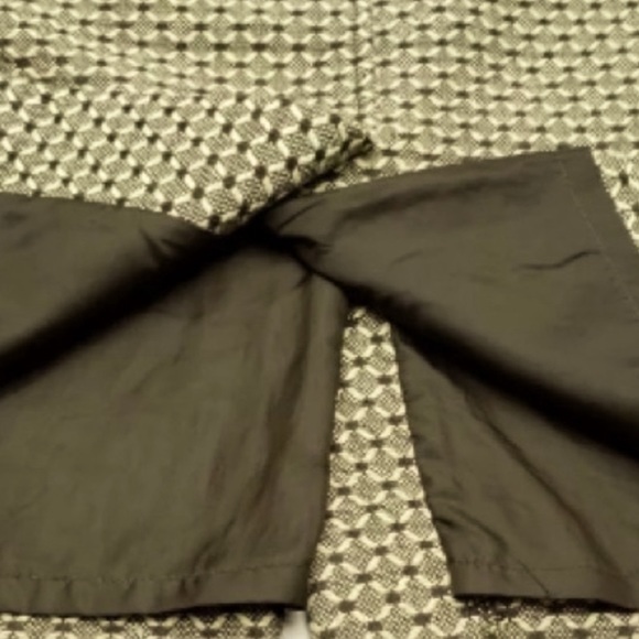 Ann Taylor Brown and Cream Skirt - Picture 4 of 5